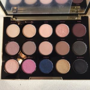 Urban Decay Eyeshadow Palette